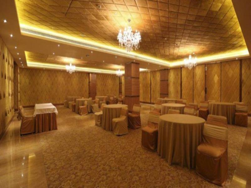 Country Inn & Suites By Radisson, Meerut Exterior foto